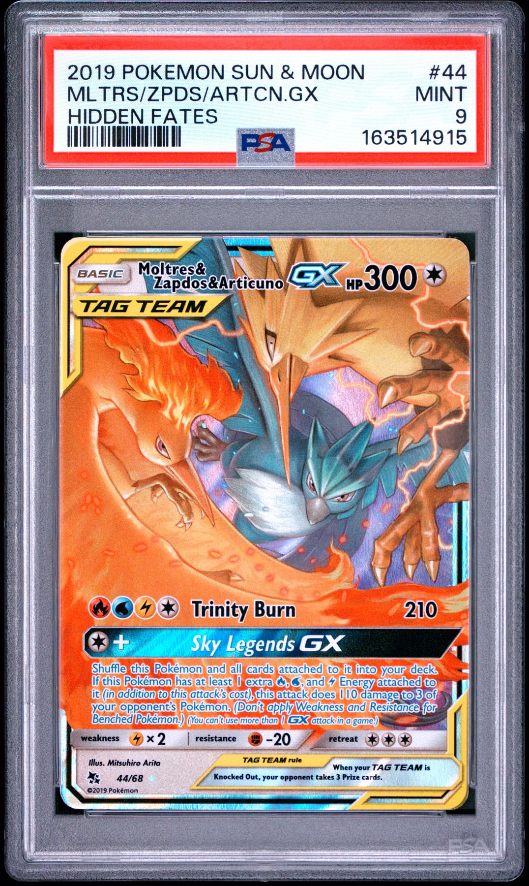 2019 Pokemon Sun & Moon Hidden Fates Mltrs/Zpds/Artcn.Gx #44 PSA 9