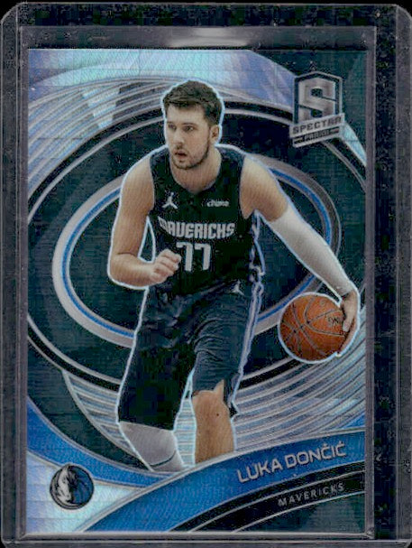 2020-21 Panini Spectra #4 Luka Doncic Asia Variation