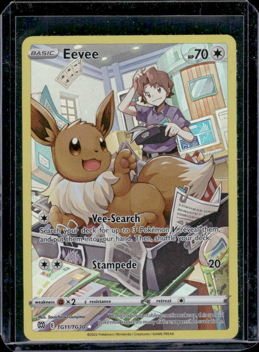 Eevee SWSH09: Brilliant Stars Trainer Gallery #TG11/TG30 Ultra Rare