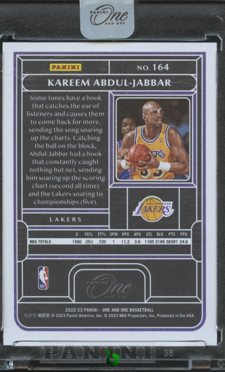 2022-23 Panini One and One: Blue #164 Kareem Abdul-Jabbar #/40